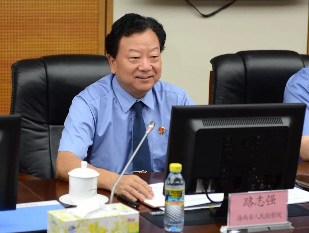 海南:大检察官首次列席省高级法院审判委员会