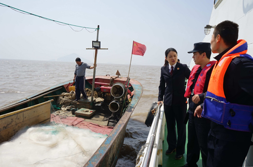 浙江象山:联合海洋与渔业局开展禁渔期执法巡